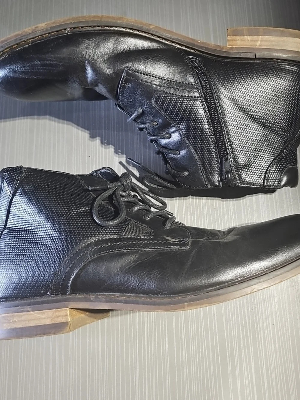 Curt & Larson Princeton Boots Mens Size 10.5 Black Faux Leather Ankle PreOwned‎